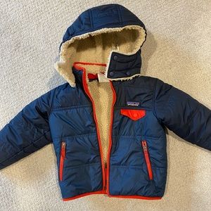 Reversible Boys Patagonia sherpa lined jacket
